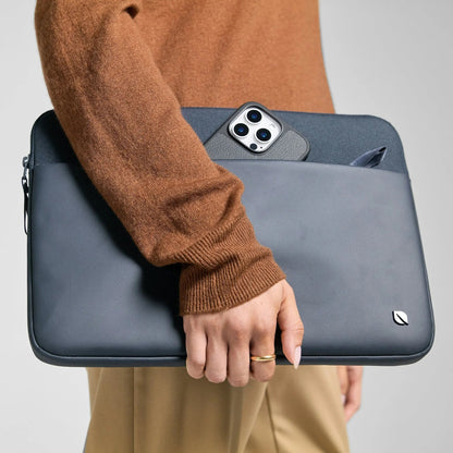 Incase A.R.C. Sleeve for 16-inch Laptop